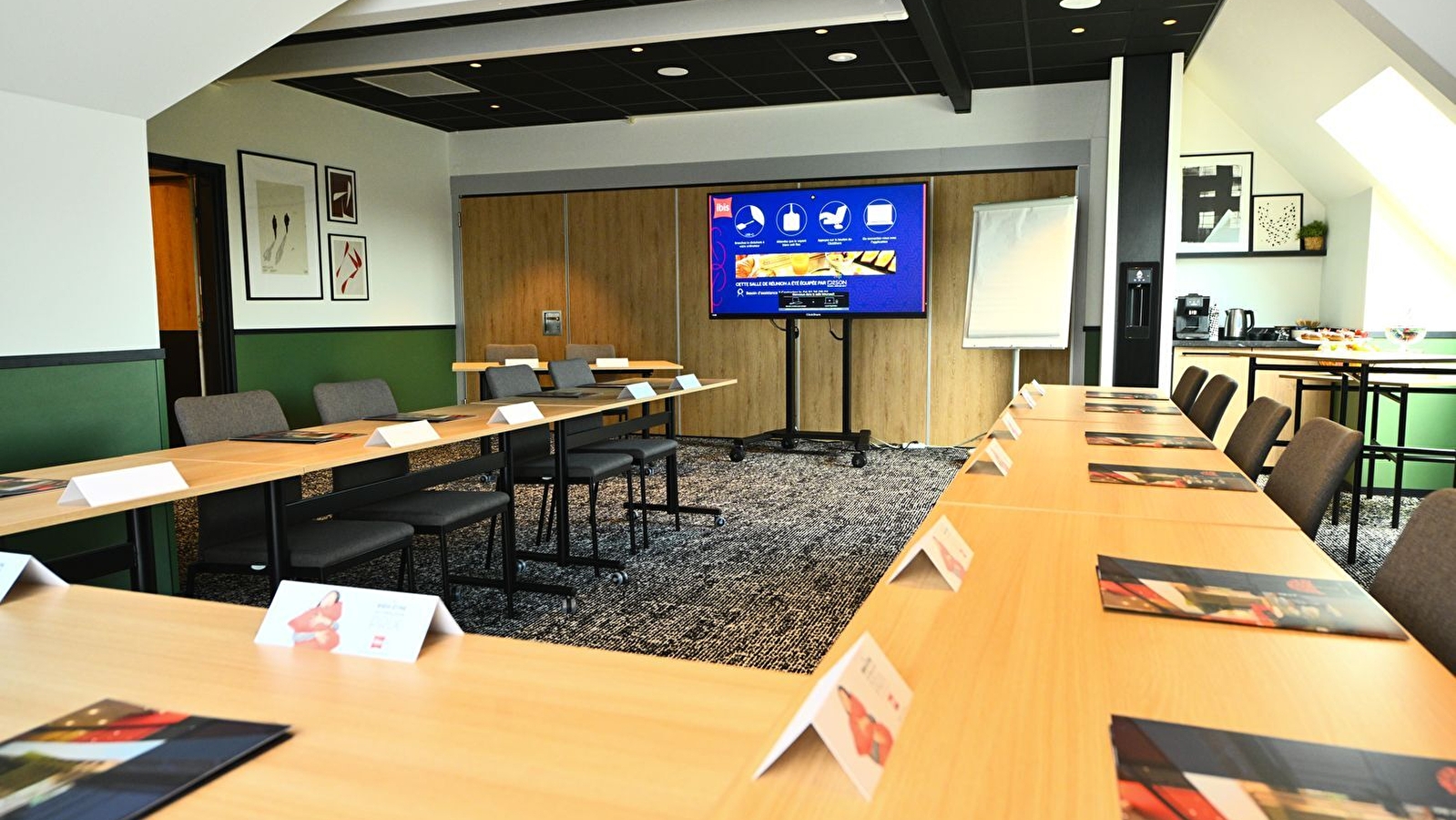 IBIS BEAUNE SUD LA FERME AUX VINS - BUSINESS