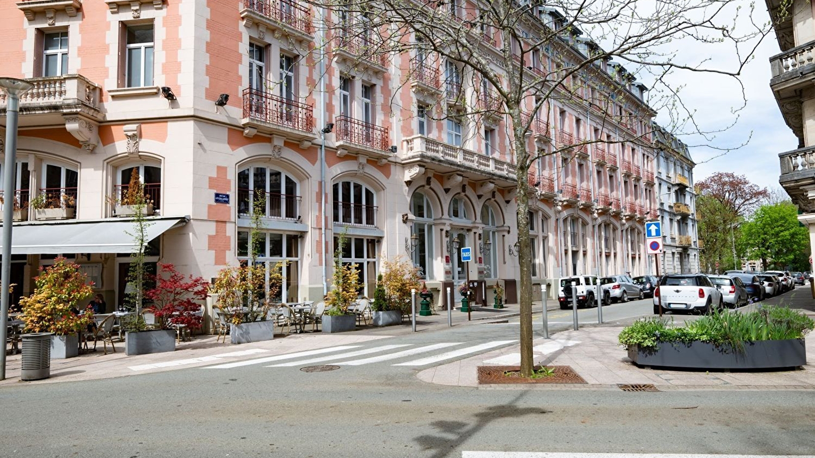 GRAND HOTEL DU TONNEAU D'OR