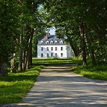 LE DOMAINE DU RONCEMAY - Hôtel 4*, Restaurants, Golf & Spa - CHASSY